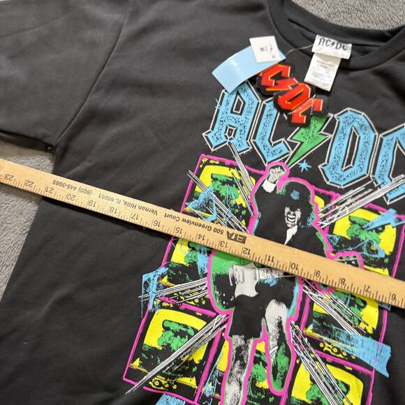 AC/DC Blow up Your Video Tour Sweater Retro NWT Adult M Graphic Tee Crew Neck - Picture 5 of 6